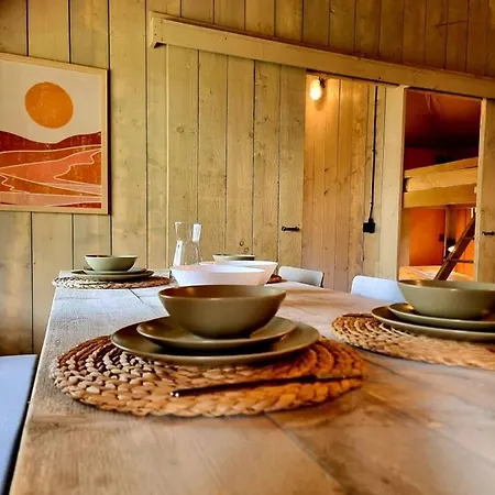 Safaritent, Medley Lodge, 7 Personen Campismo de Luxo Putten